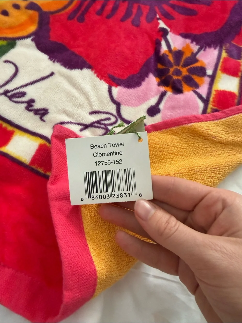 NWT Vera Bradley Clementine Beach Towel NWT Retired Pattern LAST ONE!